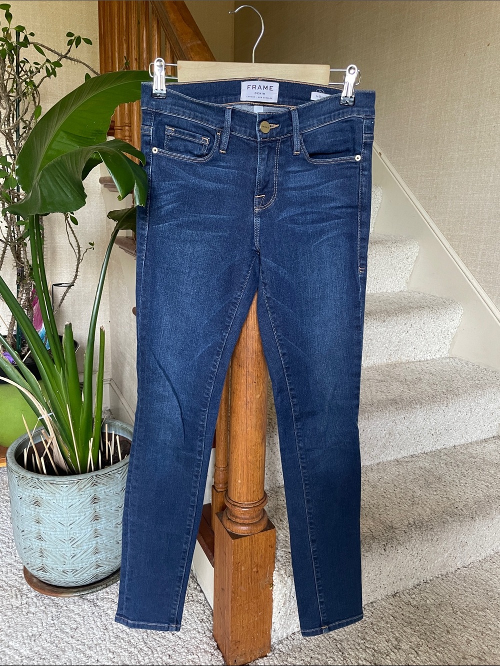 Frame Denim Women's Skinny Jeans in Dark Blue Wash 26
